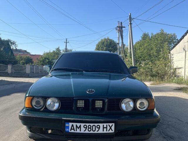 Зелений БМВ 5 Серія, об'ємом двигуна 2 л та пробігом 200 тис. км за 2500 $, фото 1 на Automoto.ua