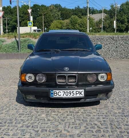 Зелений БМВ 5 Серія, об'ємом двигуна 2.93 л та пробігом 565 тис. км за 3300 $, фото 1 на Automoto.ua