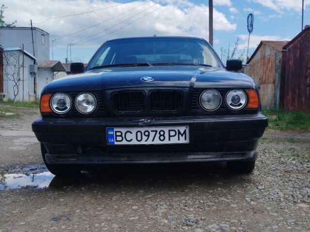 Зеленый БМВ 5 Серия, объемом двигателя 2.5 л и пробегом 497 тыс. км за 2417 $, фото 1 на Automoto.ua