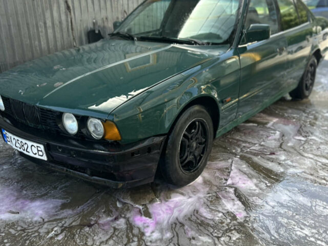 Зелений БМВ 5 Серія, об'ємом двигуна 1.8 л та пробігом 300 тис. км за 1300 $, фото 1 на Automoto.ua