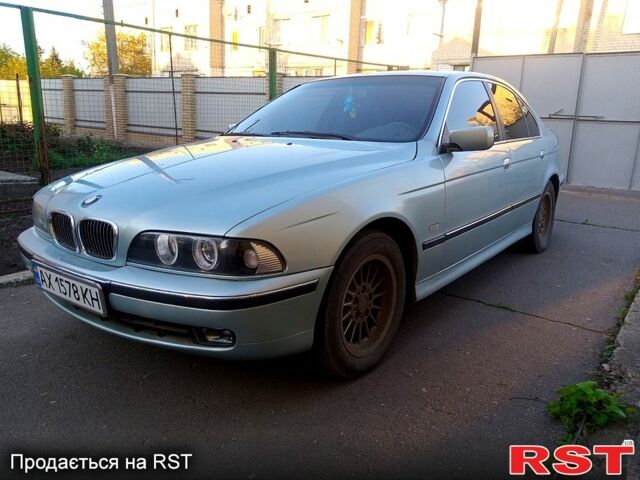 Зеленый БМВ 5 Серия, объемом двигателя 2.4 л и пробегом 318 тыс. км за 4200 $, фото 1 на Automoto.ua