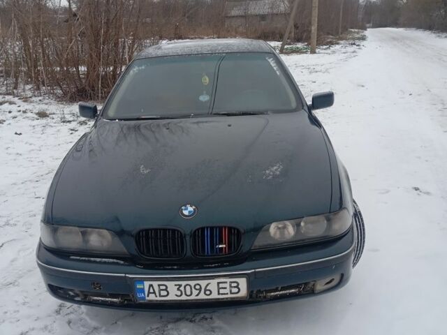 Зеленый БМВ 5 Серия, объемом двигателя 2.5 л и пробегом 47 тыс. км за 3500 $, фото 1 на Automoto.ua