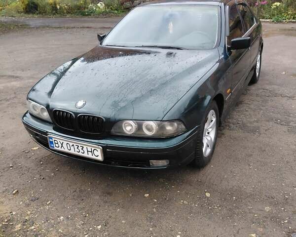 Зелений БМВ 5 Серія, об'ємом двигуна 2 л та пробігом 350 тис. км за 3400 $, фото 1 на Automoto.ua