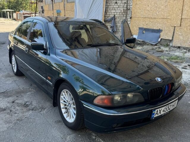 Зелений БМВ 5 Серія, об'ємом двигуна 2 л та пробігом 291 тис. км за 5000 $, фото 1 на Automoto.ua