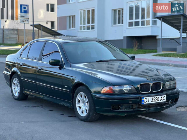 Зеленый БМВ 5 Серия, объемом двигателя 1.99 л и пробегом 321 тыс. км за 2950 $, фото 1 на Automoto.ua
