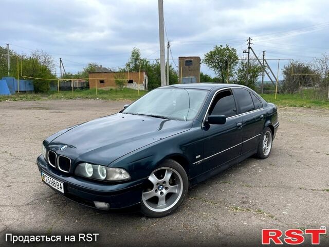 Зеленый БМВ 5 Серия, объемом двигателя 2 л и пробегом 0 тыс. км за 3500 $, фото 1 на Automoto.ua