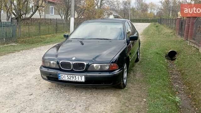 Зеленый БМВ 5 Серия, объемом двигателя 2.5 л и пробегом 350 тыс. км за 3500 $, фото 1 на Automoto.ua