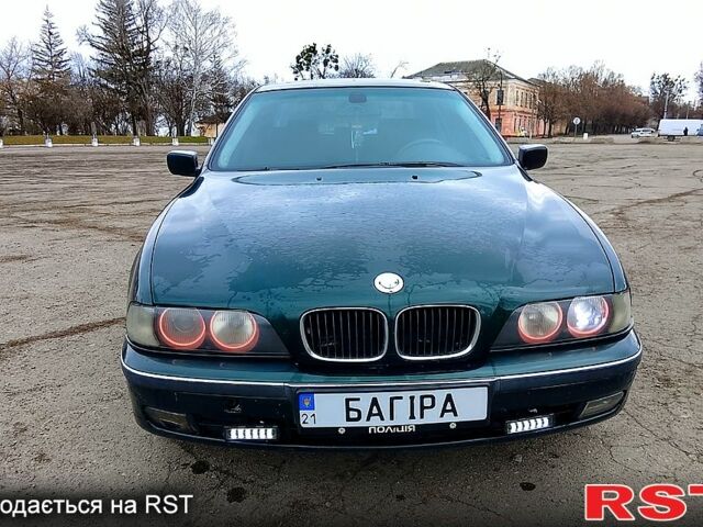 Зелений БМВ 5 Серія, об'ємом двигуна 2.5 л та пробігом 0 тис. км за 3200 $, фото 1 на Automoto.ua