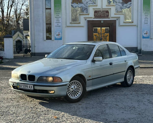 Зелений БМВ 5 Серія, об'ємом двигуна 2 л та пробігом 280 тис. км за 2999 $, фото 1 на Automoto.ua