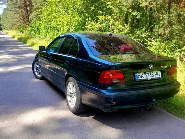 Зелений БМВ 5 Серія, об'ємом двигуна 2.9 л та пробігом 450 тис. км за 5300 $, фото 1 на Automoto.ua