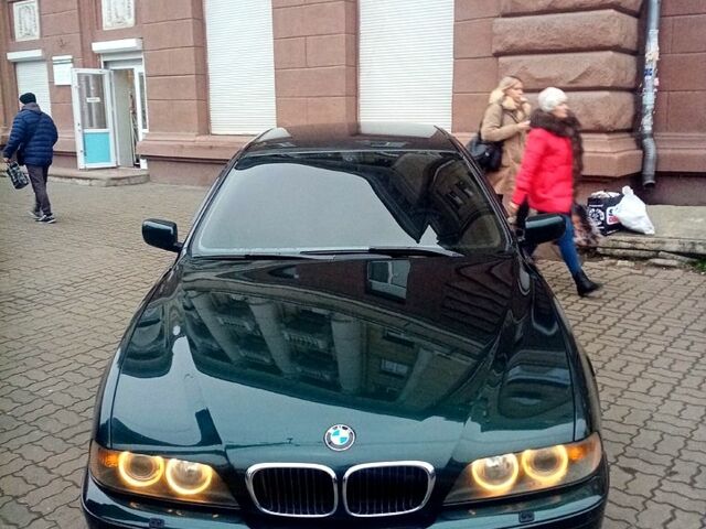 Зелений БМВ 5 Серія, об'ємом двигуна 2.5 л та пробігом 333 тис. км за 7500 $, фото 1 на Automoto.ua