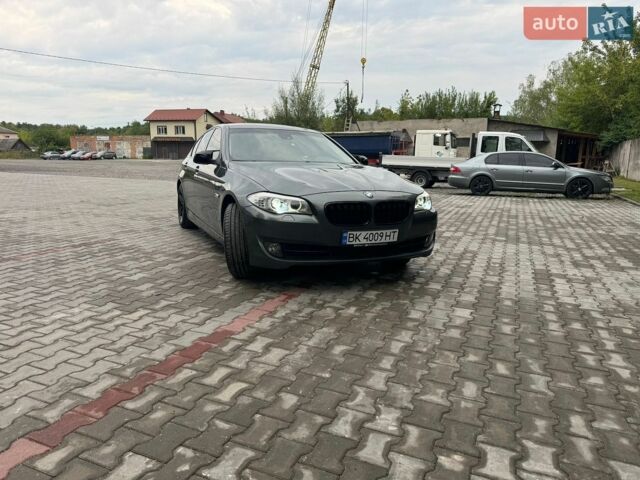 Зеленый БМВ 5 Серия, объемом двигателя 2.99 л и пробегом 330 тыс. км за 15999 $, фото 1 на Automoto.ua