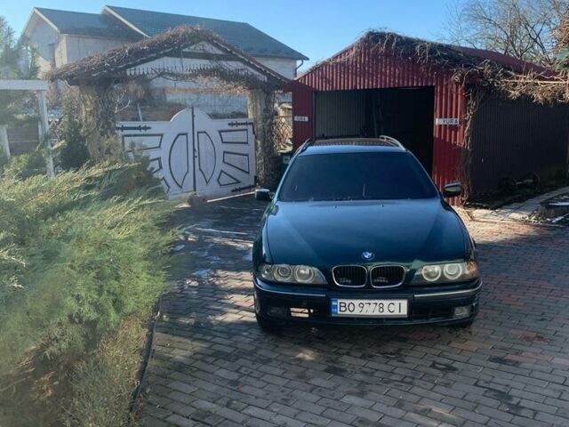 Зелений БМВ 5 Серія, об'ємом двигуна 2.9 л та пробігом 42 тис. км за 3850 $, фото 1 на Automoto.ua