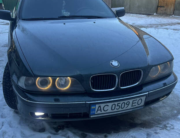 Зелений БМВ 5 Серія, об'ємом двигуна 3 л та пробігом 345 тис. км за 5000 $, фото 1 на Automoto.ua