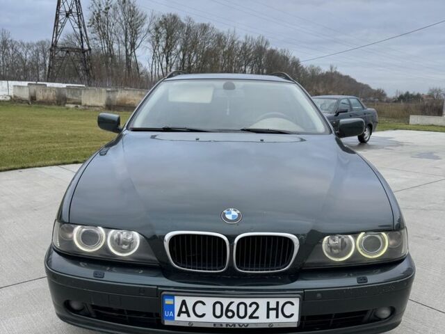 Зеленый БМВ 5 Серия, объемом двигателя 2.5 л и пробегом 326 тыс. км за 4400 $, фото 1 на Automoto.ua