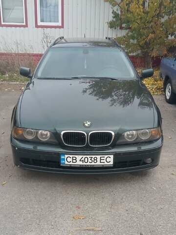 Зеленый БМВ 5 Серия, объемом двигателя 2.5 л и пробегом 315 тыс. км за 4500 $, фото 1 на Automoto.ua