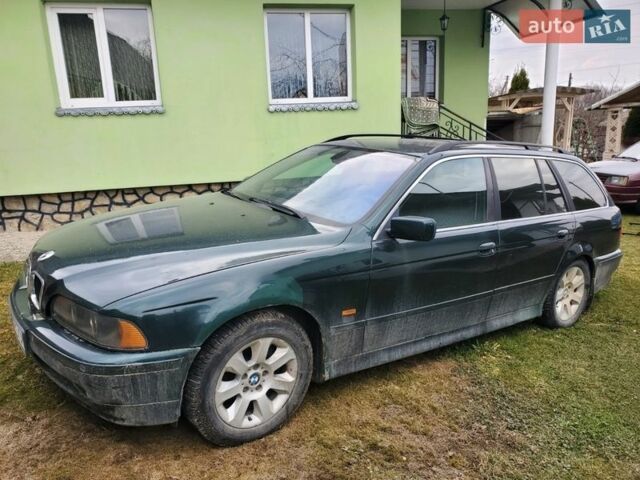 Зеленый БМВ 5 Серия, объемом двигателя 2.5 л и пробегом 480 тыс. км за 3900 $, фото 1 на Automoto.ua