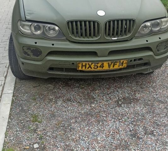 Зеленый БМВ 5 Серия, объемом двигателя 3 л и пробегом 300 тыс. км за 3580 $, фото 1 на Automoto.ua