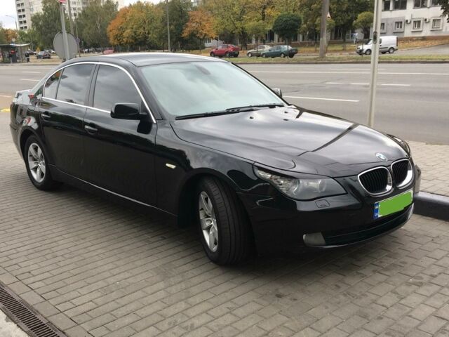 Черный БМВ 520, объемом двигателя 2 л и пробегом 280 тыс. км за 12000 $, фото 1 на Automoto.ua