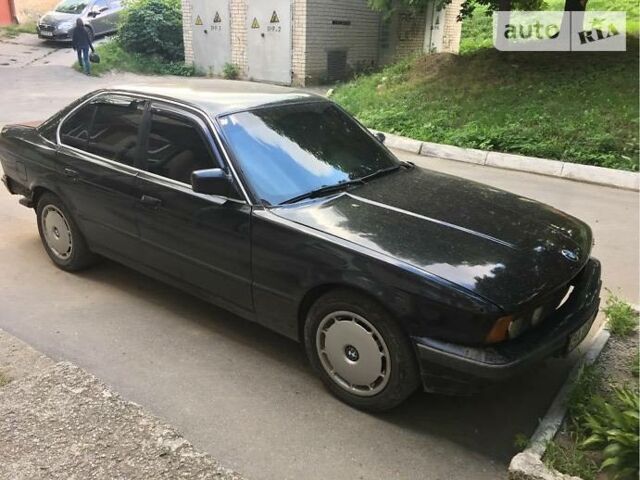 Чорний БМВ 520, об'ємом двигуна 2 л та пробігом 1 тис. км за 2750 $, фото 1 на Automoto.ua