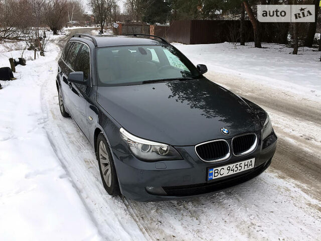 Сірий БМВ 520, об'ємом двигуна 2 л та пробігом 150 тис. км за 12499 $, фото 1 на Automoto.ua