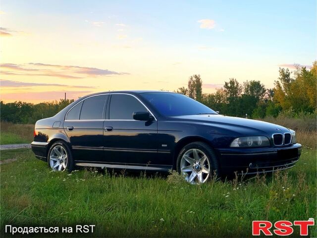 Синий БМВ 520, объемом двигателя 2.2 л и пробегом 360 тыс. км за 6600 $, фото 1 на Automoto.ua