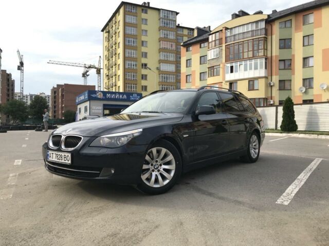 Синий БМВ 520, объемом двигателя 2 л и пробегом 263 тыс. км за 12500 $, фото 1 на Automoto.ua