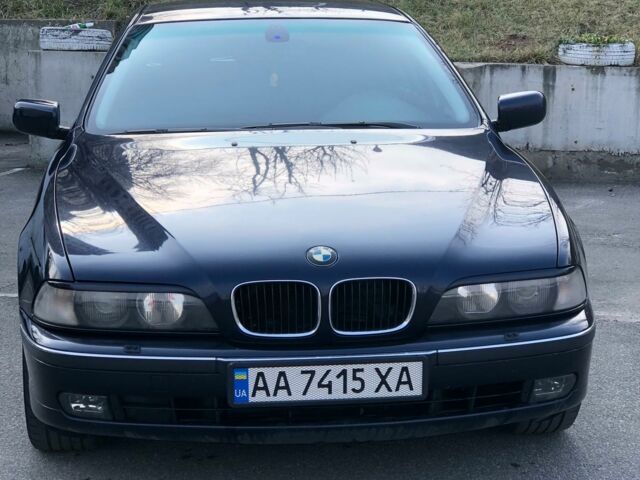 Синій БМВ 523, об'ємом двигуна 2.5 л та пробігом 360 тис. км за 7500 $, фото 1 на Automoto.ua