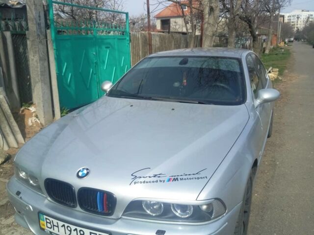 Сірий БМВ 525, об'ємом двигуна 2.5 л та пробігом 289 тис. км за 6300 $, фото 1 на Automoto.ua