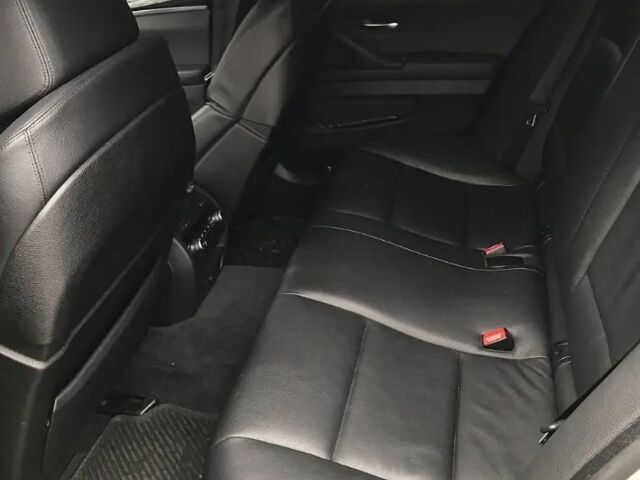 Серый БМВ 525д, объемом двигателя 2.99 л и пробегом 0 тыс. км за 16500 $, фото 1 на Automoto.ua