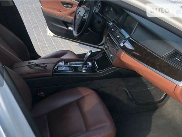 Белый БМВ 528, объемом двигателя 2 л и пробегом 90 тыс. км за 17400 $, фото 1 на Automoto.ua