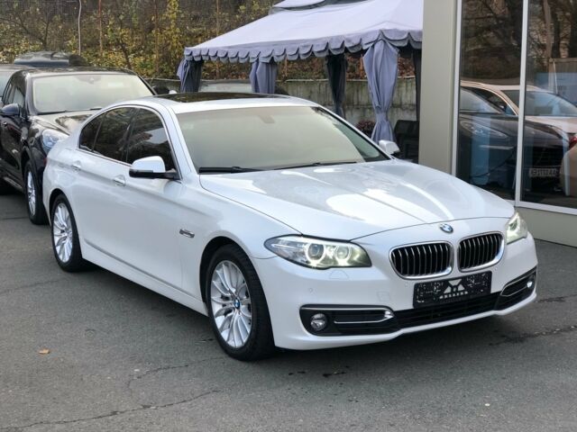 Білий БМВ 528, об'ємом двигуна 2 л та пробігом 64 тис. км за 23999 $, фото 1 на Automoto.ua