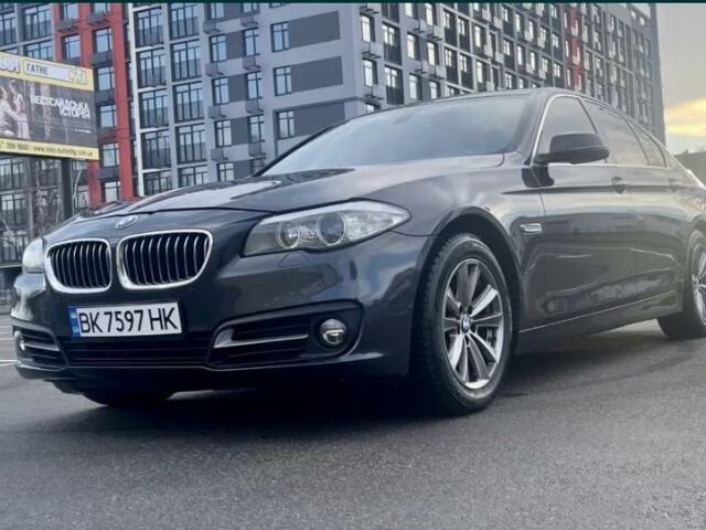 Чорний БМВ 528, об'ємом двигуна 2 л та пробігом 130 тис. км за 15500 $, фото 1 на Automoto.ua