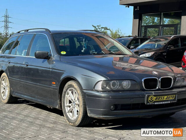 Черный БМВ 530, объемом двигателя 3 л и пробегом 320 тыс. км за 5600 $, фото 1 на Automoto.ua