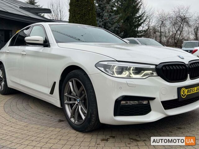 Желтый БМВ 530, объемом двигателя 2 л и пробегом 59 тыс. км за 30900 $, фото 1 на Automoto.ua