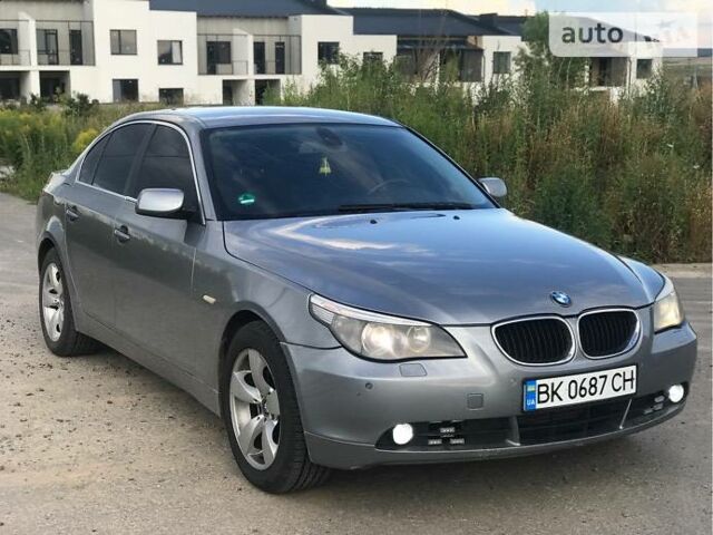 Сірий БМВ 530, об'ємом двигуна 3 л та пробігом 200 тис. км за 8399 $, фото 1 на Automoto.ua