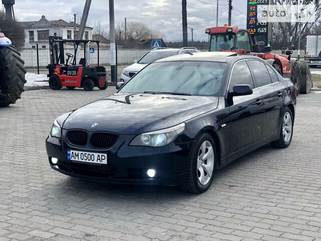 Синий БМВ 530, объемом двигателя 3 л и пробегом 326 тыс. км за 8999 $, фото 1 на Automoto.ua