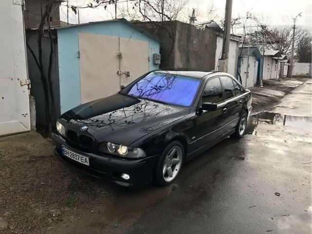 Зелений БМВ 530, об'ємом двигуна 3 л та пробігом 285 тис. км за 9800 $, фото 1 на Automoto.ua