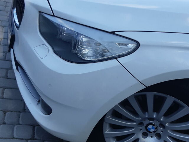Білий БМВ 535, об'ємом двигуна 3 л та пробігом 300 тис. км за 29000 $, фото 1 на Automoto.ua