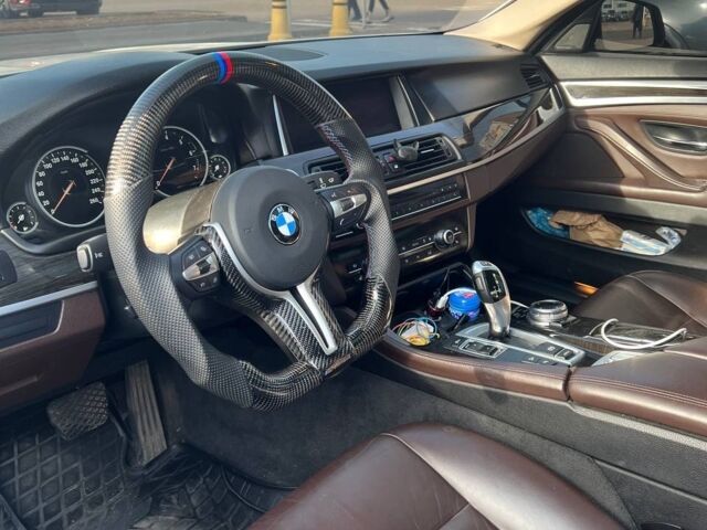 Белый БМВ 535, объемом двигателя 2.98 л и пробегом 0 тыс. км за 20 $, фото 1 на Automoto.ua