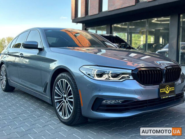 Серый БМВ 540, объемом двигателя 3 л и пробегом 133 тыс. км за 32000 $, фото 1 на Automoto.ua