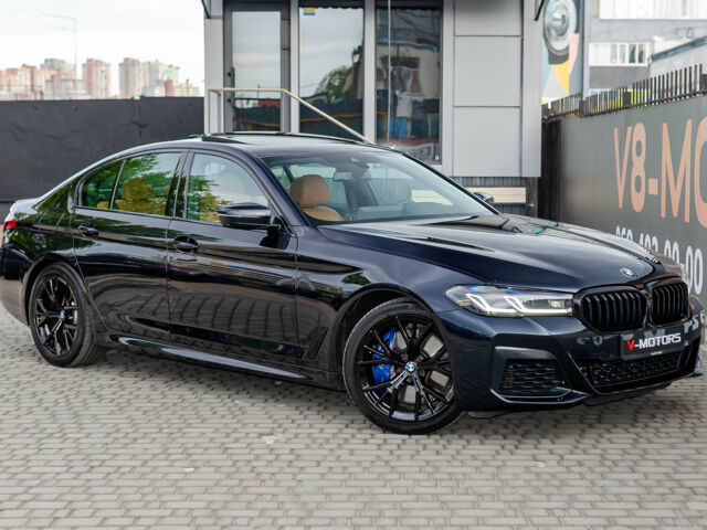 Синий БМВ 550, объемом двигателя 4.4 л и пробегом 59 тыс. км за 49999 $, фото 1 на Automoto.ua