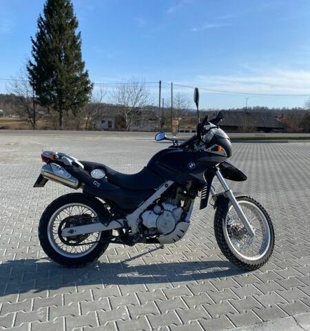 Черный БМВ 650, объемом двигателя 0.8 л и пробегом 34 тыс. км за 4200 $, фото 1 на Automoto.ua