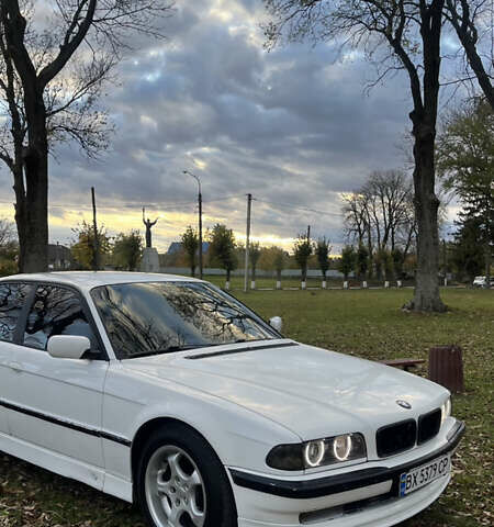 БМВ 7 Серія 1995 у Теофиполь на Automoto.ua Білий БМВ 7 Серія, об'ємом двигуна 3 л та пробігом 423 тис. км за 3600 $, фото 1 на Automoto.ua