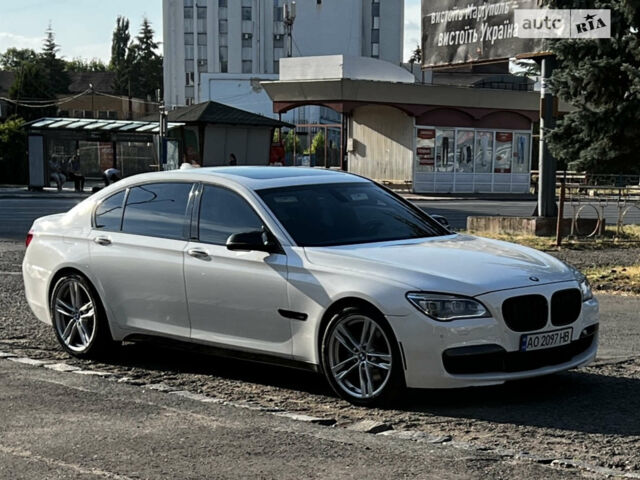 Білий БМВ 7 Серія, об'ємом двигуна 2.98 л та пробігом 260 тис. км за 16500 $, фото 1 на Automoto.ua