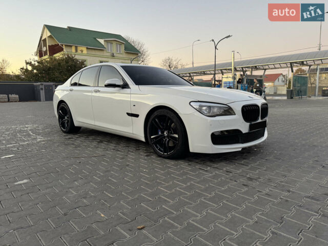Білий БМВ 7 Серія, об'ємом двигуна 2.98 л та пробігом 124 тис. км за 15000 $, фото 1 на Automoto.ua