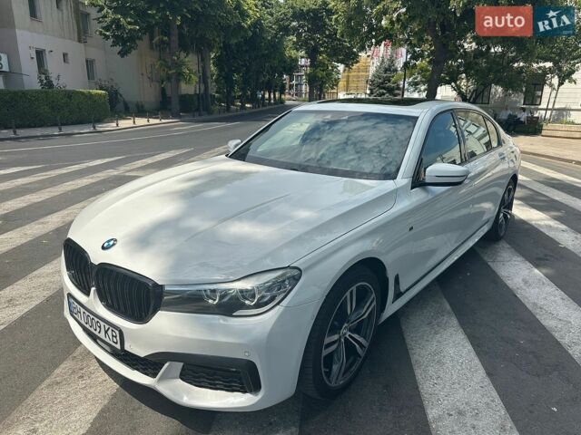 Білий БМВ 7 Серія, об'ємом двигуна 2.98 л та пробігом 170 тис. км за 28000 $, фото 1 на Automoto.ua