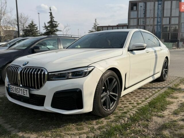 Белый БМВ 7 Серия, объемом двигателя 3 л и пробегом 120 тыс. км за 35300 $, фото 1 на Automoto.ua