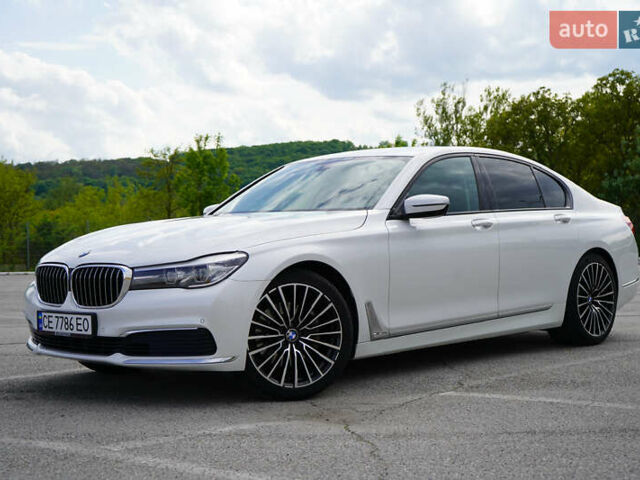 Белый БМВ 7 Серия, объемом двигателя 2 л и пробегом 169 тыс. км за 26800 $, фото 1 на Automoto.ua
