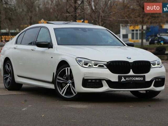 Белый БМВ 7 Серия, объемом двигателя 4.39 л и пробегом 104 тыс. км за 31900 $, фото 1 на Automoto.ua